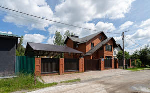 Дом 180м², 2-этажный, участок 8 сот.  
