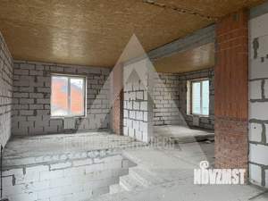 Коттедж 210м², 2-этажный, участок 7 сот.  