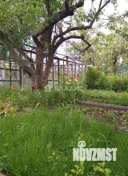 Дом 40м&sup2;, 2-этажный, участок 4 сот.  