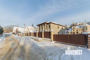 Дом 274м², 2-этажный, участок 9 сот.  