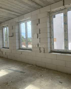 Дом 165м², 2-этажный, участок 4 сот.  