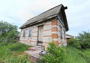 Дом 40м², 2-этажный, участок 6 сот.  