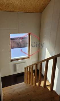 Дом 202м&sup2;, 2-этажный, участок 15 сот.  