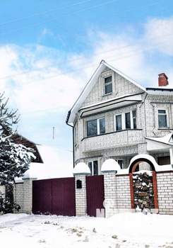 Дом 165м&sup2;, 3-этажный, участок 4 сот.  