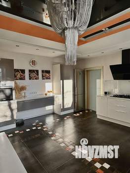 Дом 148м², 2-этажный, участок 9 сот.  