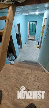 Дом 180м&sup2;, 2-этажный, участок 17 сот.  