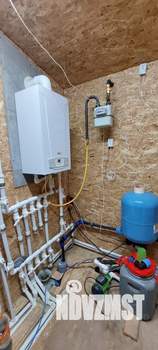 Дом 180м&sup2;, 2-этажный, участок 17 сот.  