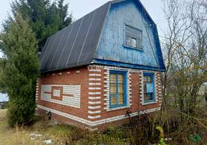 Дом 30м², 2-этажный, участок 6 сот.  