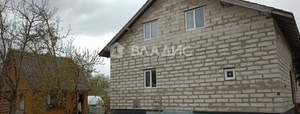 Дом 200м&sup2;, 2-этажный, участок 6 сот.  