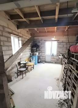 Дом 200м&sup2;, 2-этажный, участок 6 сот.  