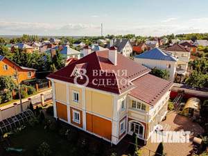 Дом 444м², 2-этажный, участок 10 сот.  
