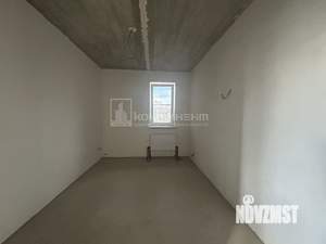 Таунхаус 180м², 3-этажный, участок 4 сот.  