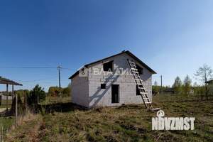 Дом 80м², 2-этажный, участок 10 сот.  
