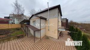 Дом 300м&sup2;, 3-этажный, участок 12 сот.  