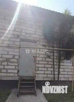 Дом 200м&sup2;, 2-этажный, участок 6 сот.  