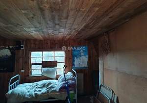 Дом 30м², 2-этажный, участок 6 сот.  