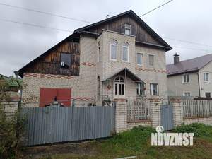 Коттедж 221м², 2-этажный, участок 7 сот.  