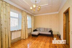 Дом 90м², 2-этажный, участок 6 сот.  