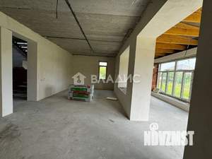 Дом 270м², 2-этажный, участок 8 сот.  