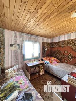 Дом 20м², 2-этажный, участок 3 сот.  