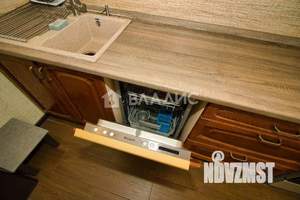 Дом 251м², 3-этажный, участок 6 сот.  