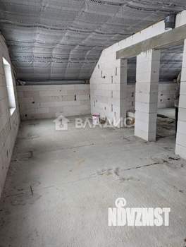 Дом 143м&sup2;, 2-этажный, участок 10 сот.  