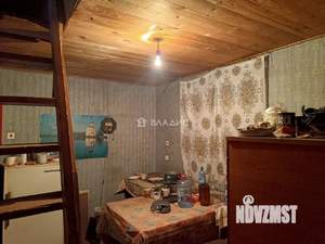 Дом 30м&sup2;, 2-этажный, участок 6 сот.  