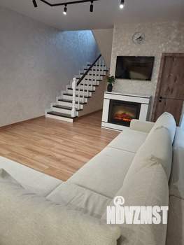 Коттедж 287м², 2-этажный, участок 6 сот.  