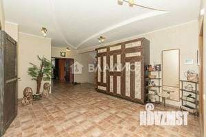 Дом 650м², 2-этажный, участок 16 сот.  