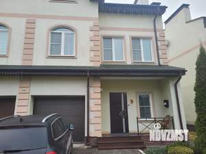 Таунхаус 200м², 3-этажный, участок 2 сот.  