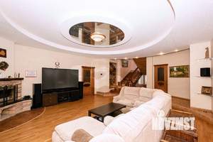 Коттедж 839м&sup2;, 4-этажный, участок 7 сот.  