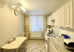 Дом 260м², 2-этажный, участок 6 сот.  
