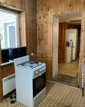 Дом 79м&sup2;, 2-этажный, участок 1 сот.  