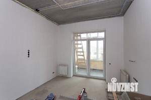 Таунхаус 305м&sup2;, 2-этажный, участок 5 сот.  