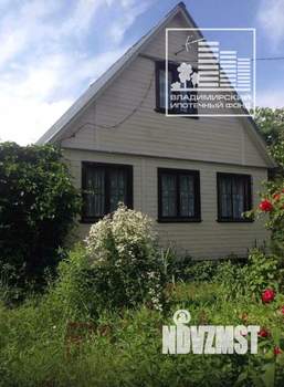 Дом 60м&sup2;, 2-этажный, участок 9 сот.  