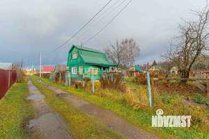 Дом 36м², 2-этажный, участок 6 сот.  