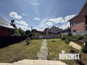 Дом 210м², 2-этажный, участок 6 сот.  