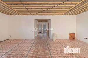 Дом 274м², 2-этажный, участок 9 сот.  