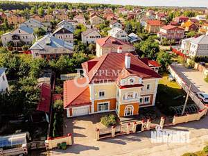 Дом 444м², 2-этажный, участок 10 сот.  