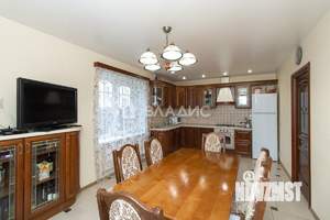 Таунхаус 163м&sup2;, 3-этажный, участок 4 сот.  