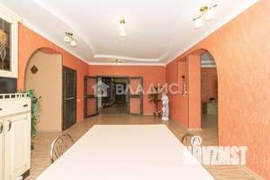 Дом 650м², 2-этажный, участок 16 сот.  