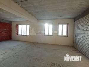 Таунхаус 240м², 3-этажный, участок 6 сот.  