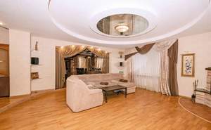 Дом 839м&sup2;, 4-этажный, участок 7 сот.  