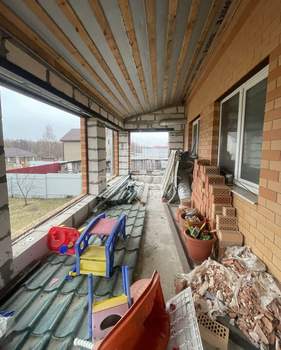 Дом 266м&sup2;, 3-этажный, участок 10 сот.  