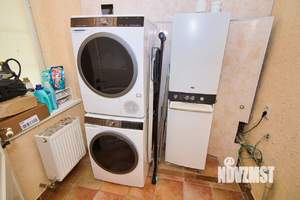 Таунхаус 200м², 3-этажный, участок 2 сот.  