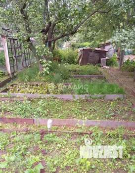 Дом 40м&sup2;, 2-этажный, участок 4 сот.  