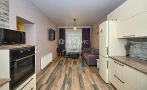 Дом 228м&sup2;, 3-этажный, участок 10 сот.  