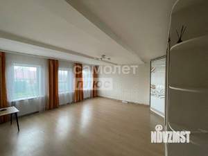 Дом 60м&sup2;, 1-этажный, участок 7 сот.  