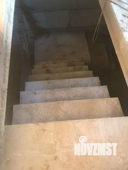 Коттедж 240м², 3-этажный, участок 7 сот.  