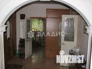 Дом 240м², 2-этажный, участок 17 сот.  